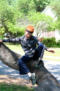 2012-04-08-23-Egg Hunt.jpg